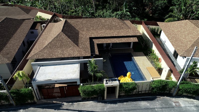 Property image - full photo 10