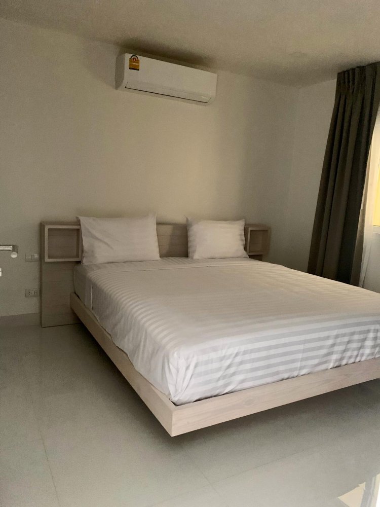 Property image - full photo 17
