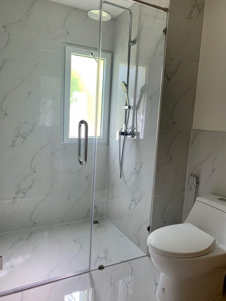 Property image - full photo 20