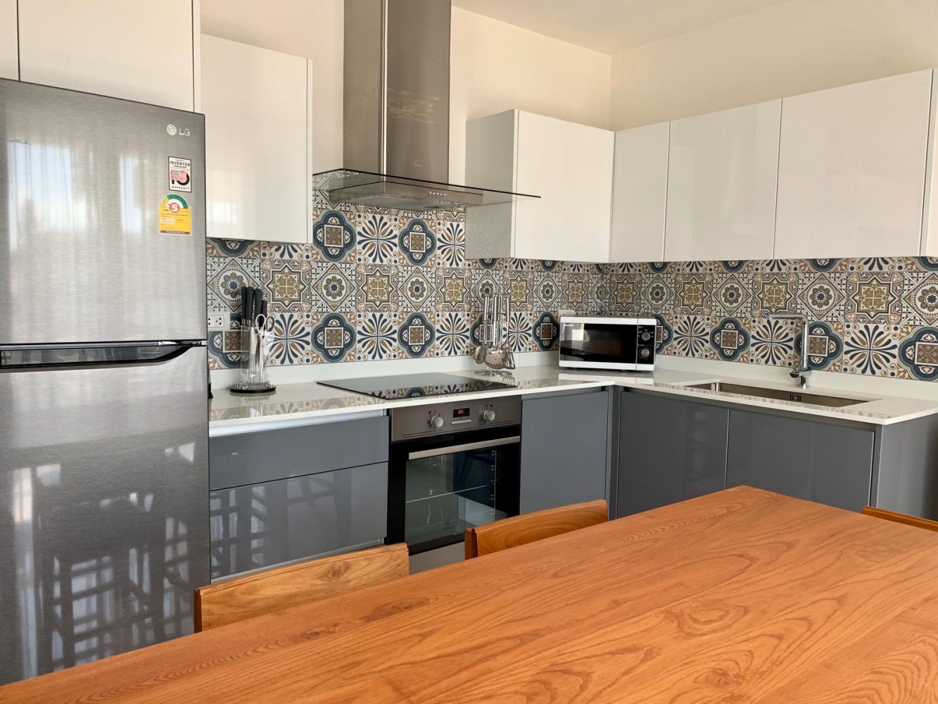 Property image - full photo 14