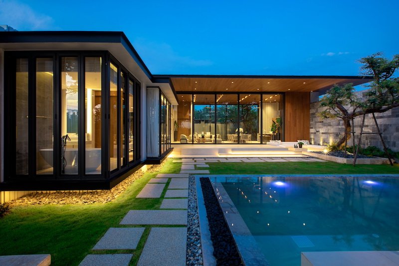 Property image - full photo 17