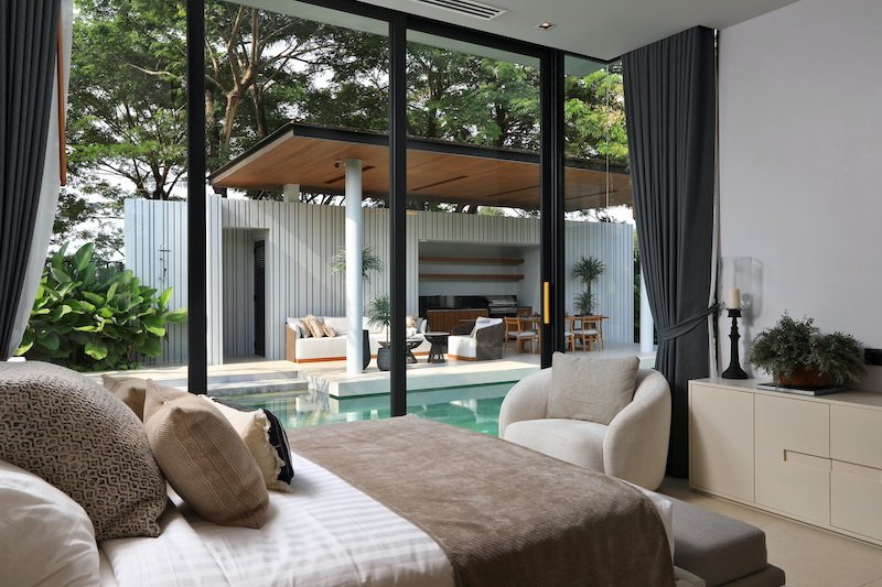 Property image - full photo 12