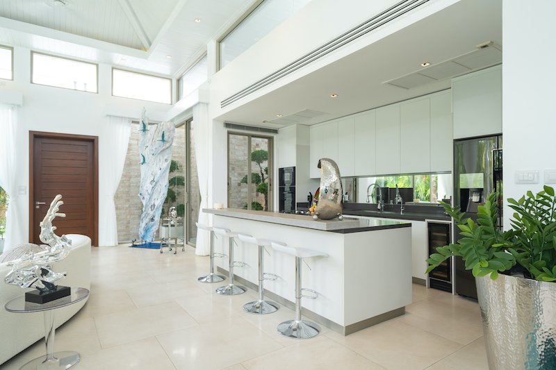 Property image - full photo 53