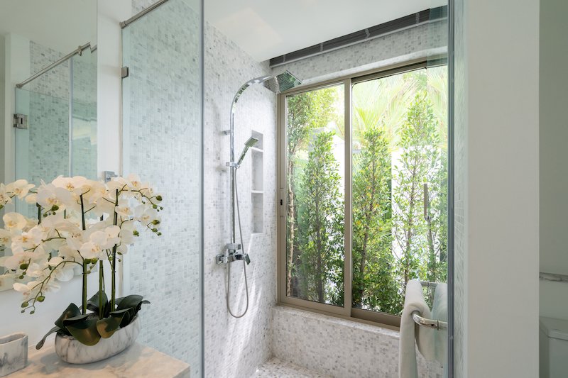 Property image - full photo 38