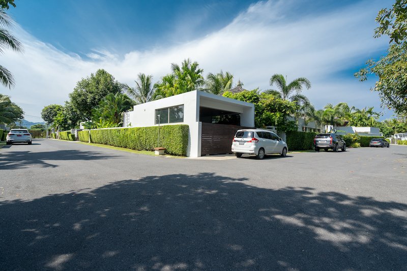 Property image - full photo 85