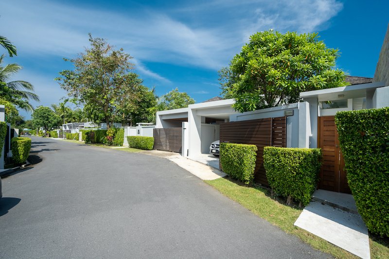 Property image - full photo 76