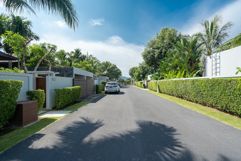 Property image - full photo 77