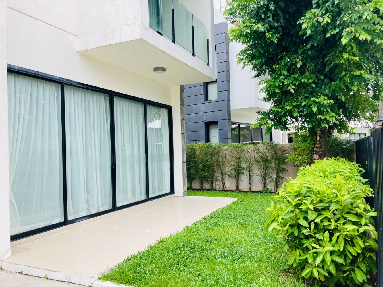 Property image - full photo 5