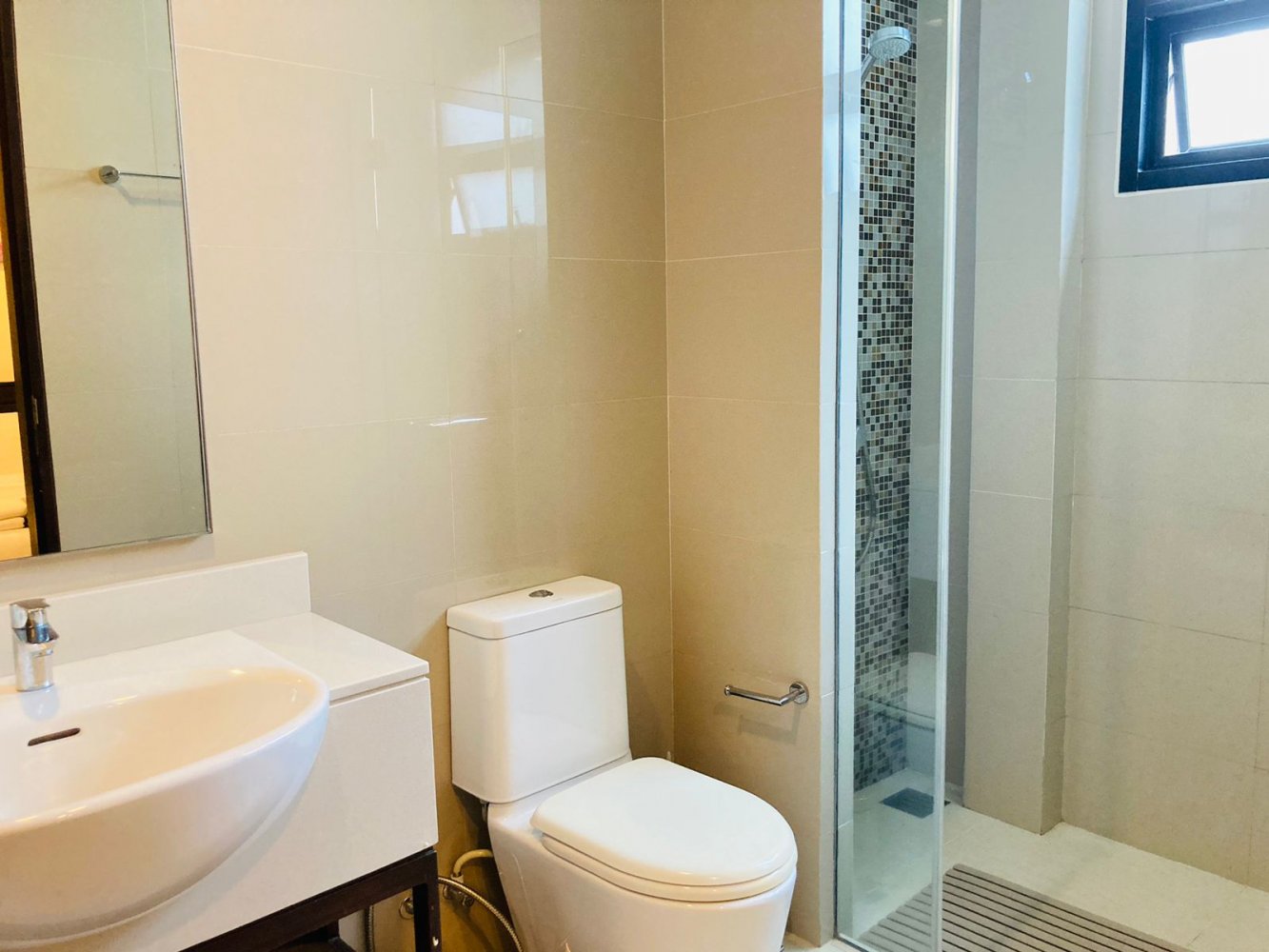 Property image - full photo 19