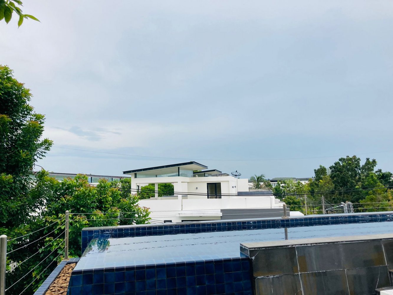 Property image - full photo 9