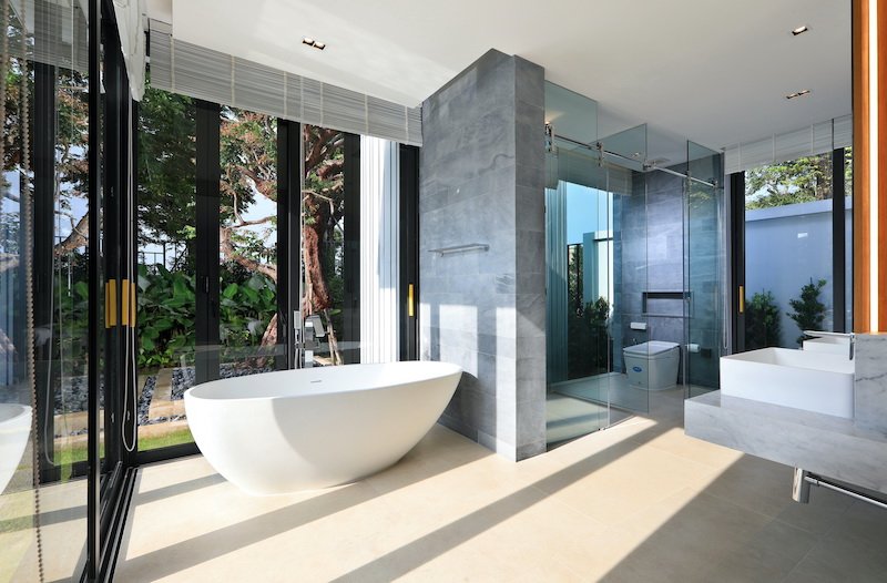 Property image - full photo 8
