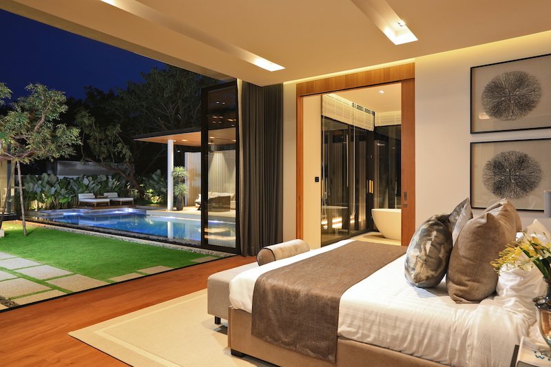 Property image - full photo 11