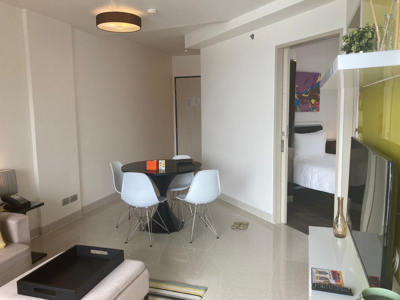 Property image - full photo 4