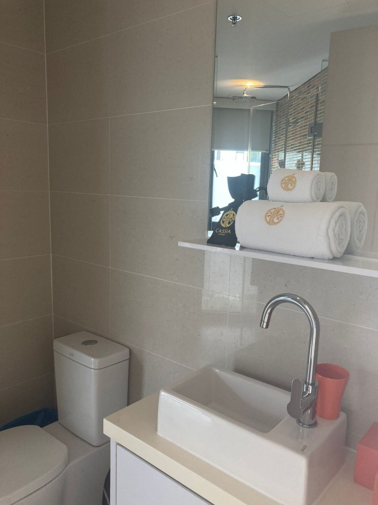 Property image - full photo 16