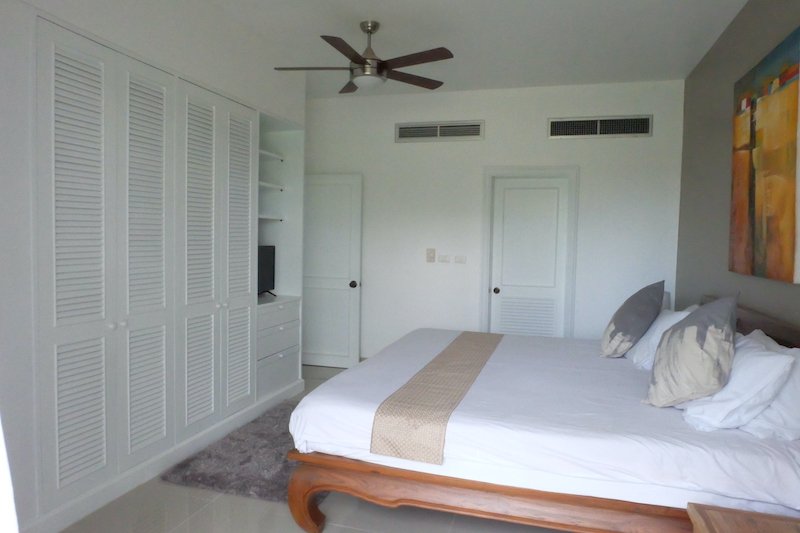Property image - full photo 14