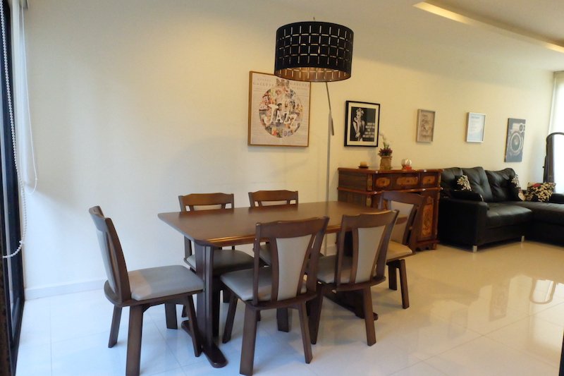 Property image - full photo 5