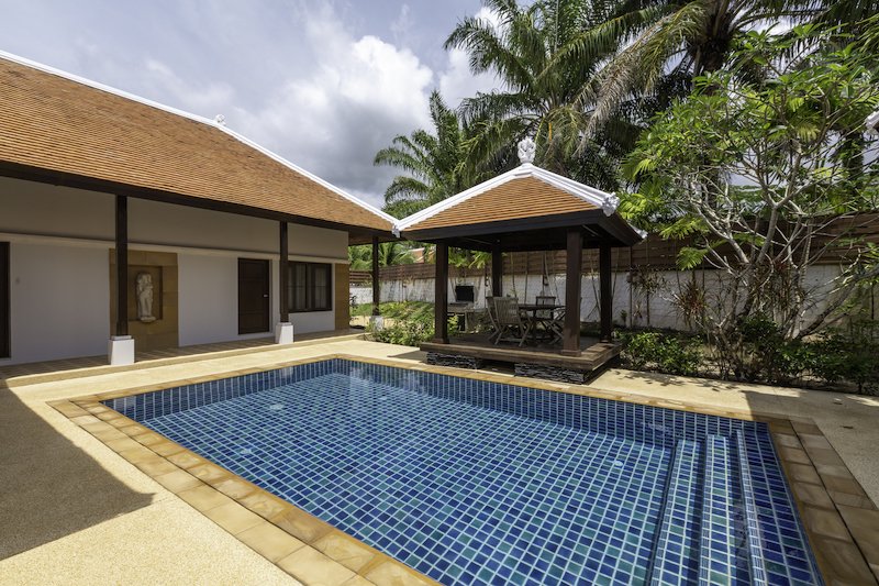 Property image - full photo 3