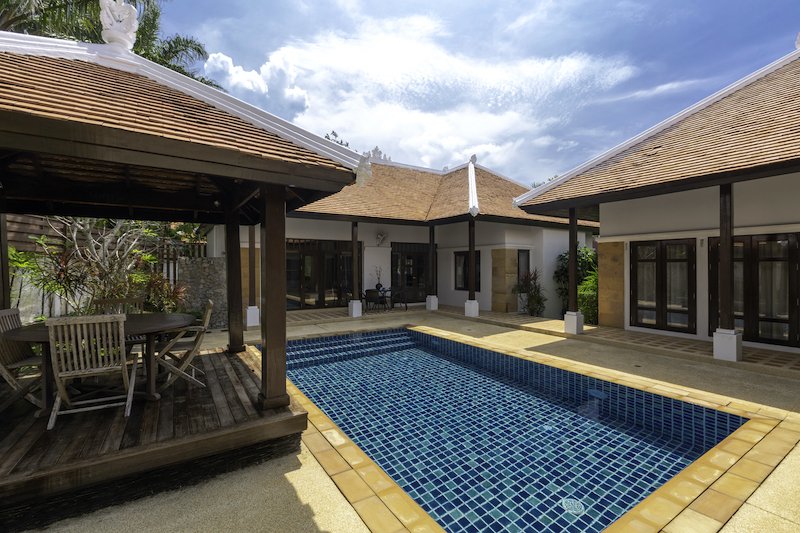 Property image - full photo 10