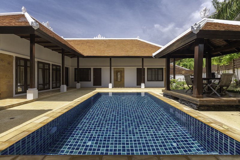 Property image - full photo 4