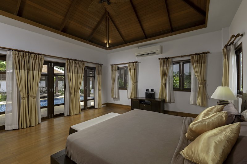 Property image - full photo 18