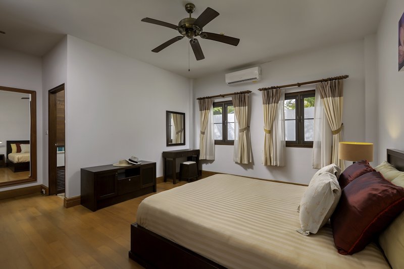 Property image - full photo 30