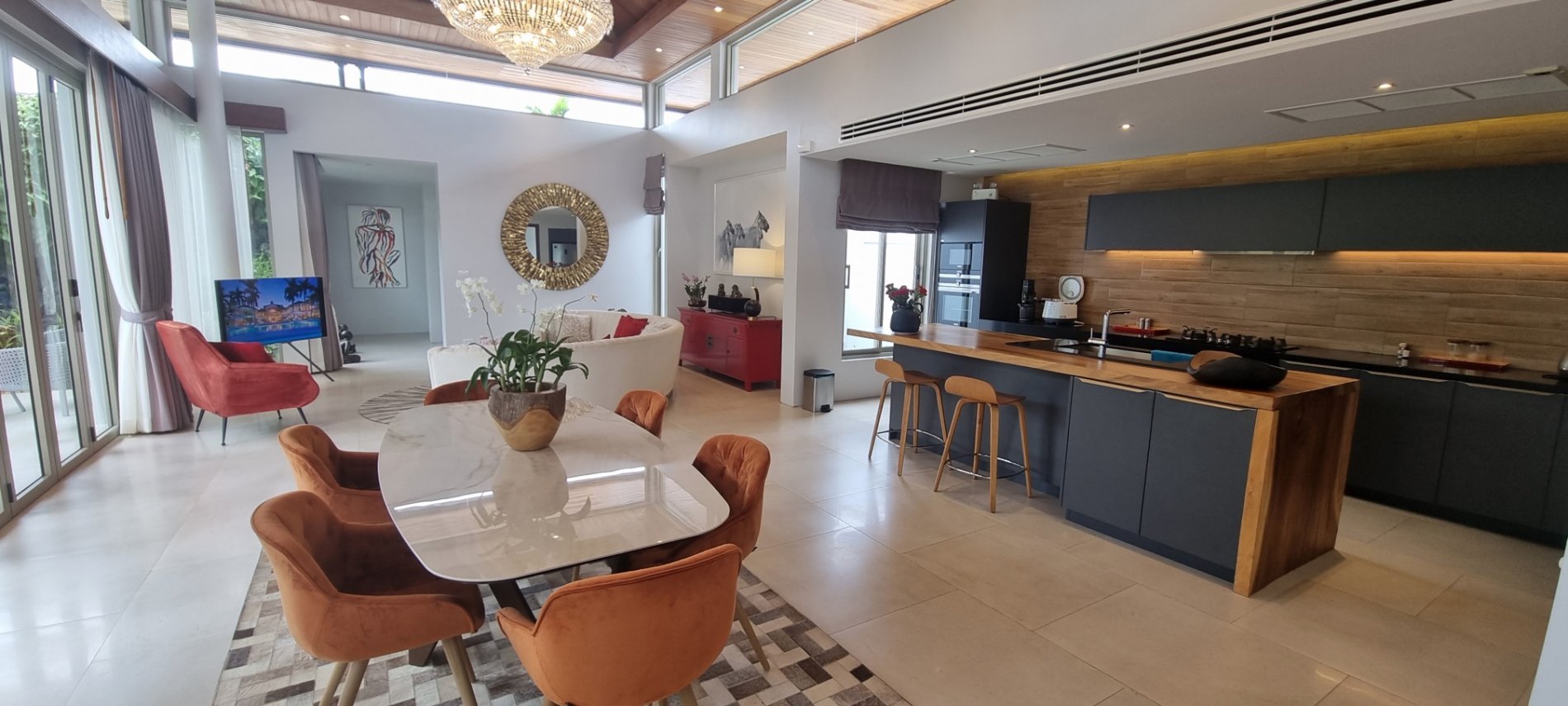 Property image - full photo 7