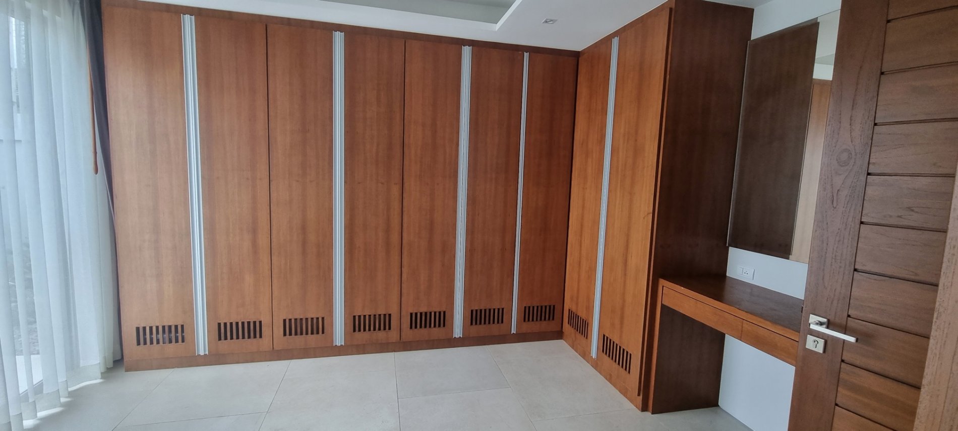 Property image - full photo 20