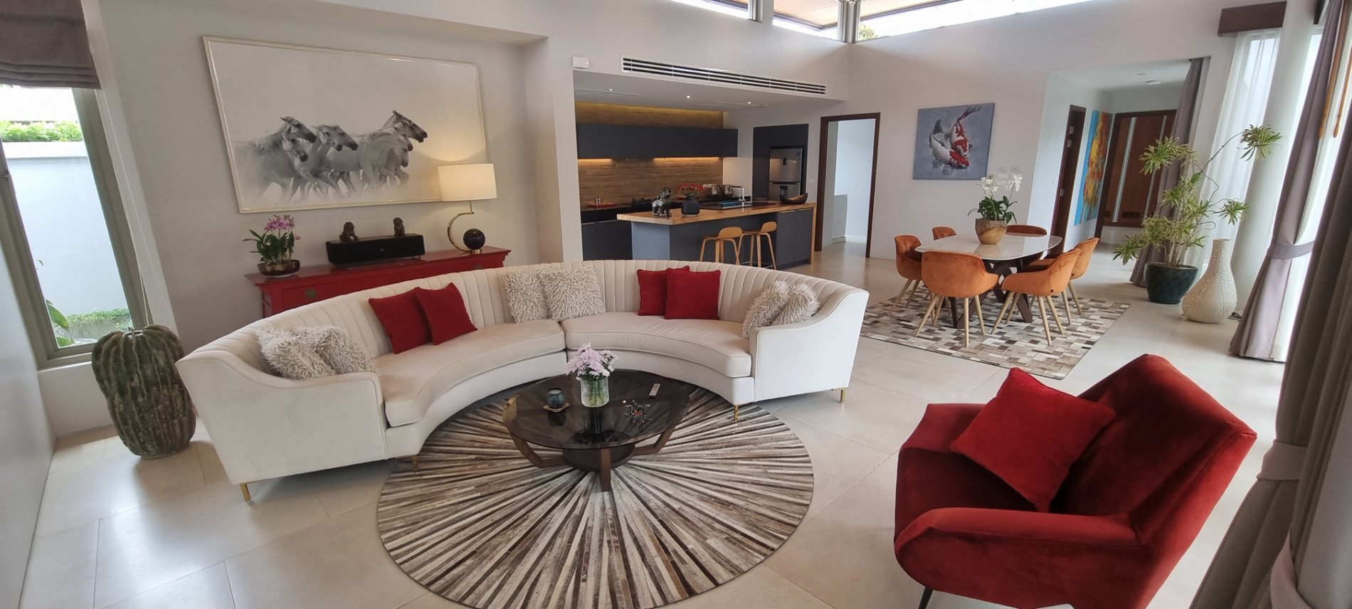 Property image - full photo 1