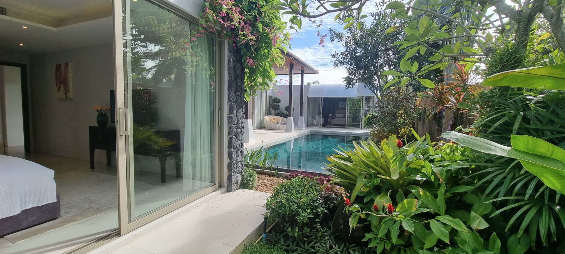 Property image - full photo 25