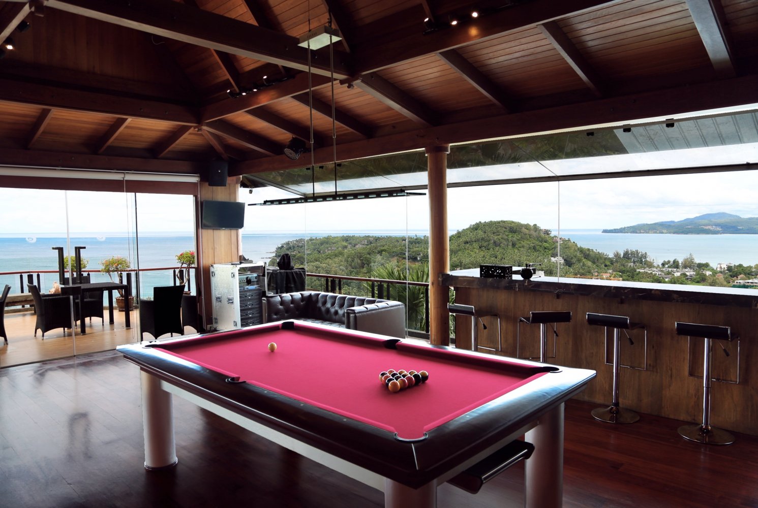 Property image - full photo 18