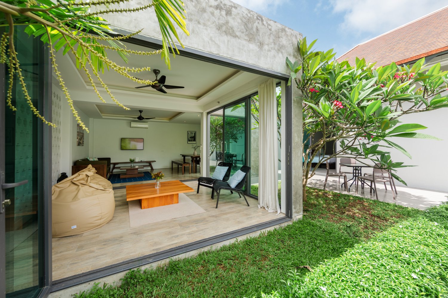Property image - full photo 5