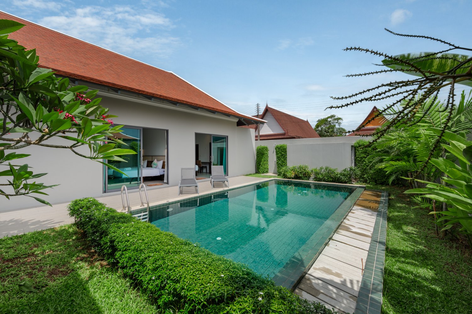 Property image - full photo 3