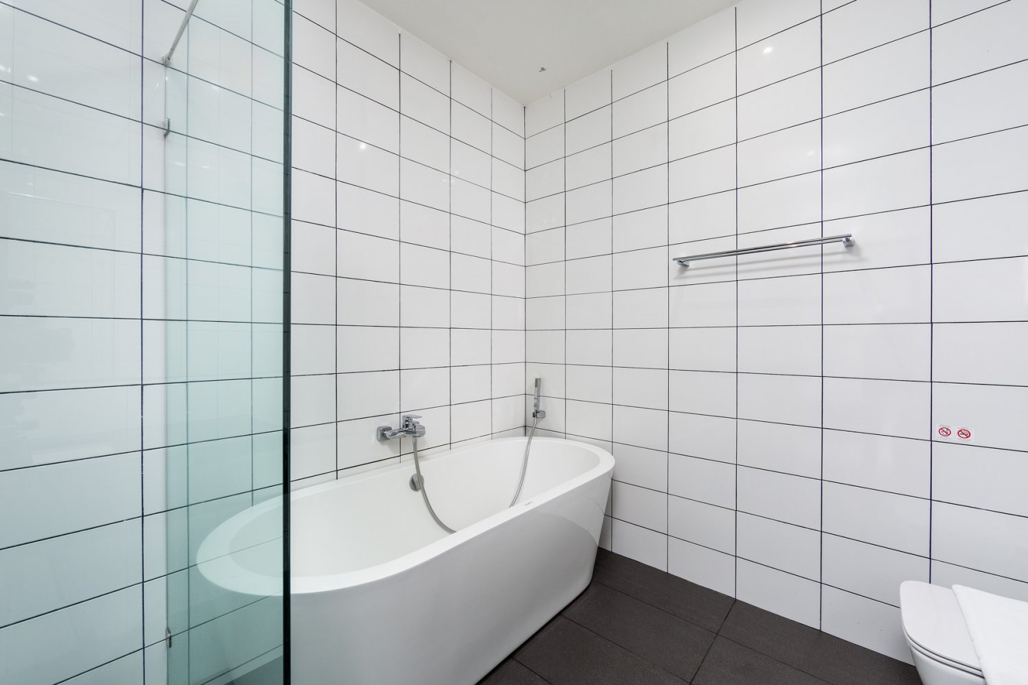Property image - full photo 22