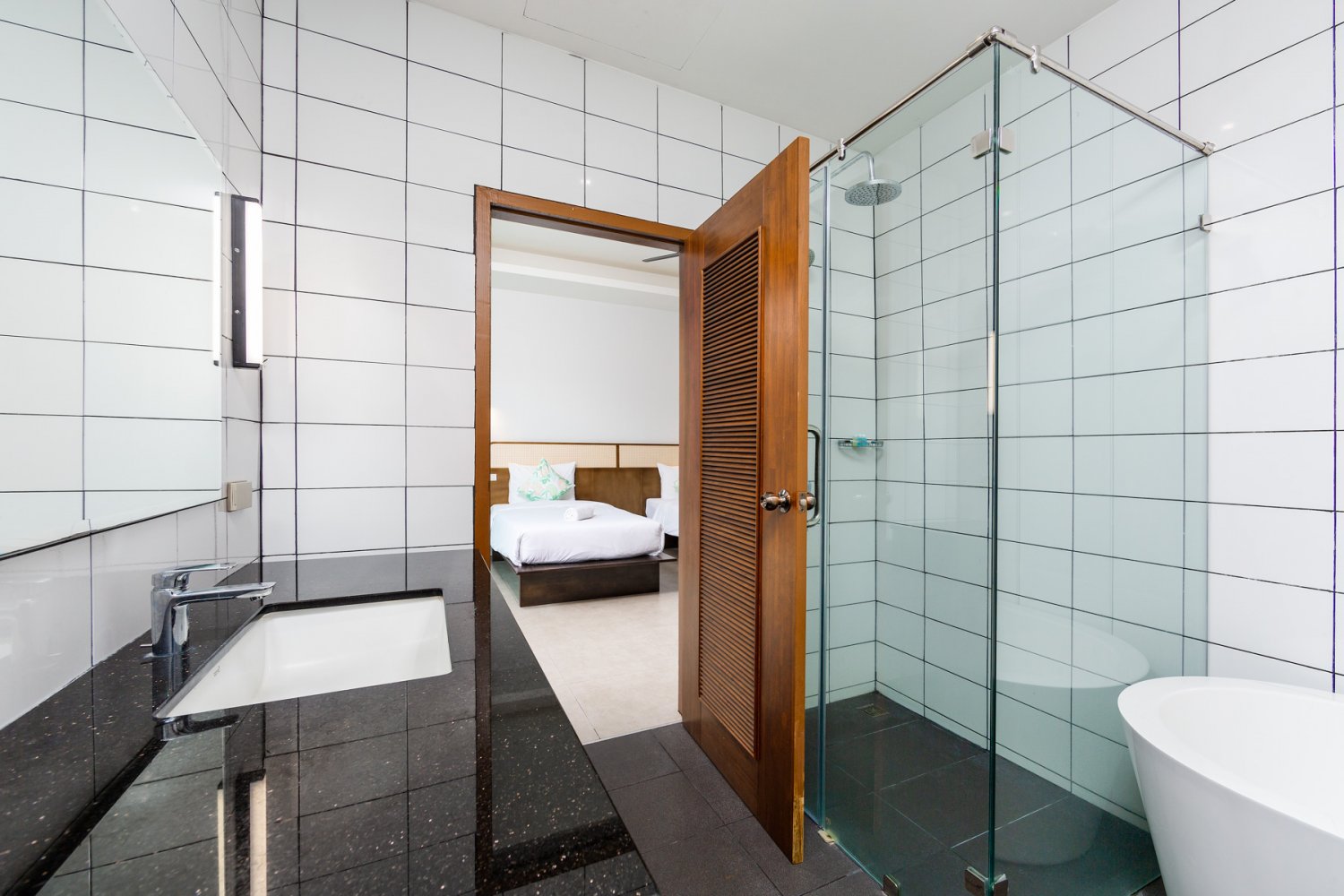 Property image - full photo 23