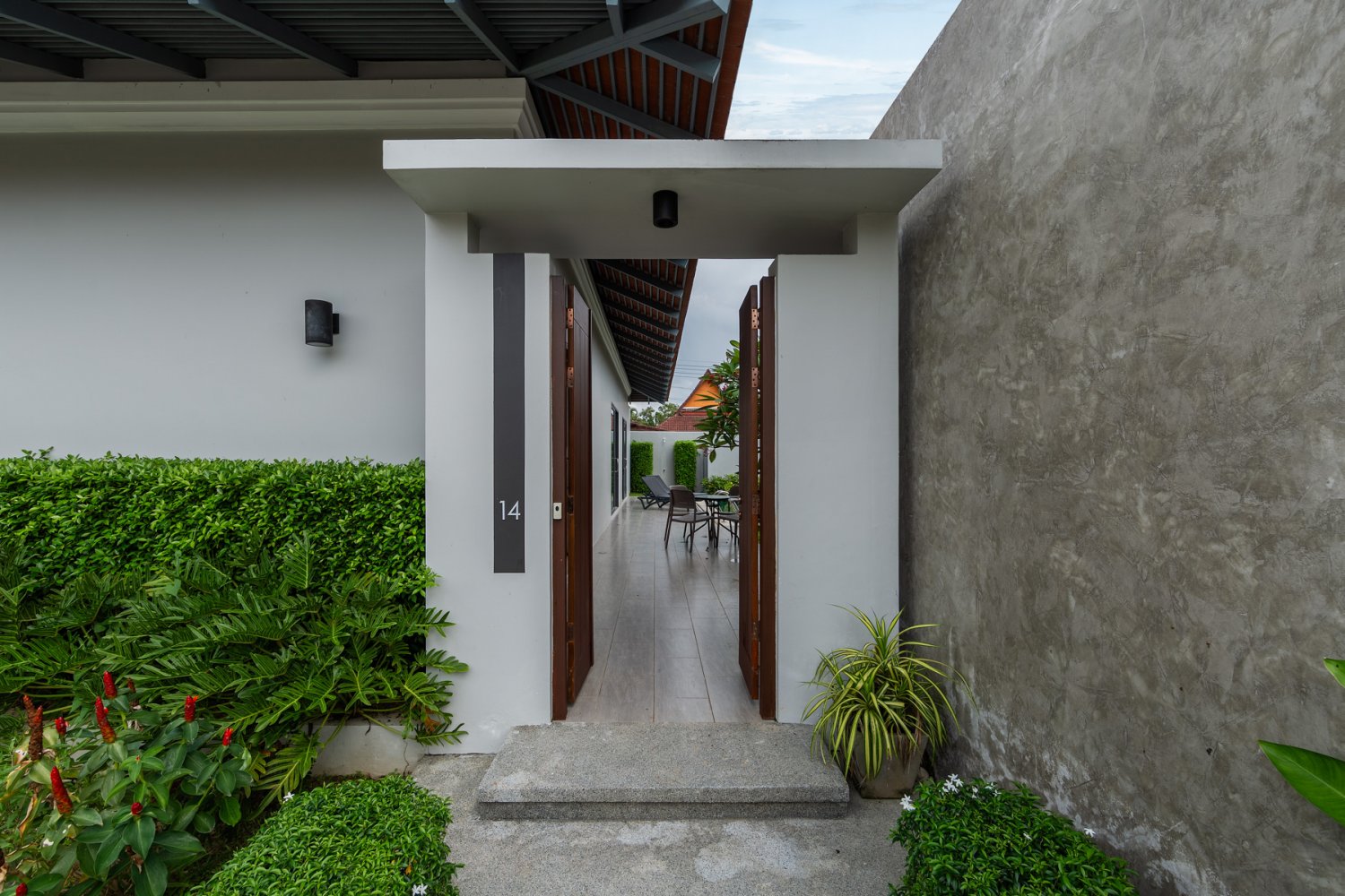 Property image - full photo 18