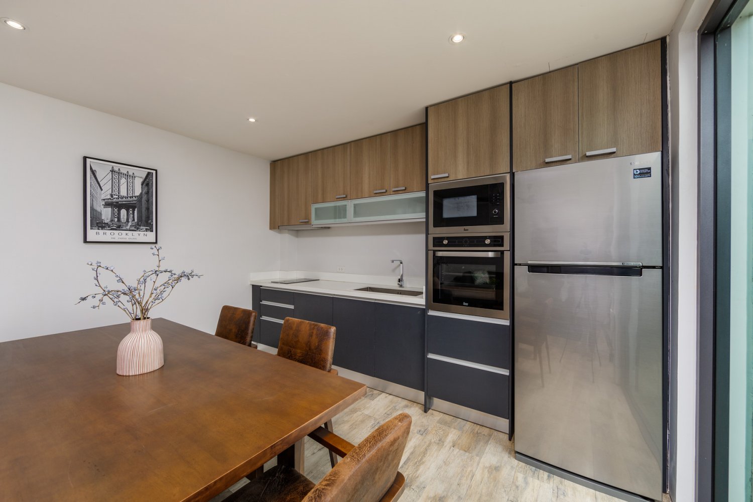 Property image - full photo 32