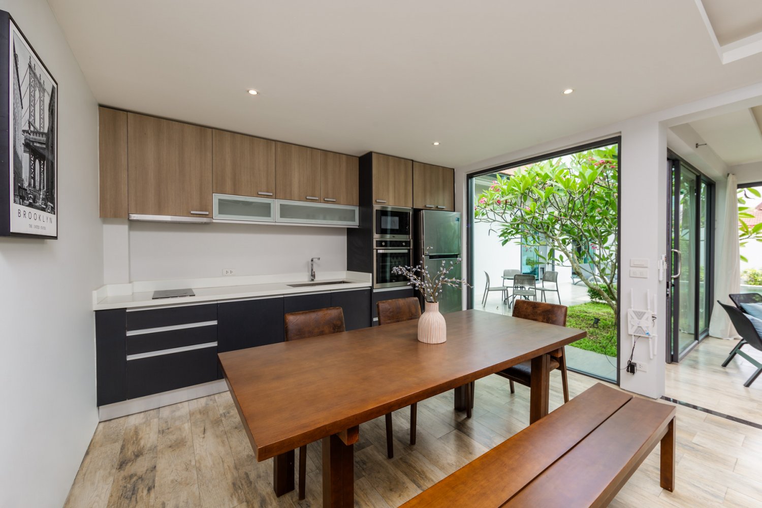Property image - full photo 30