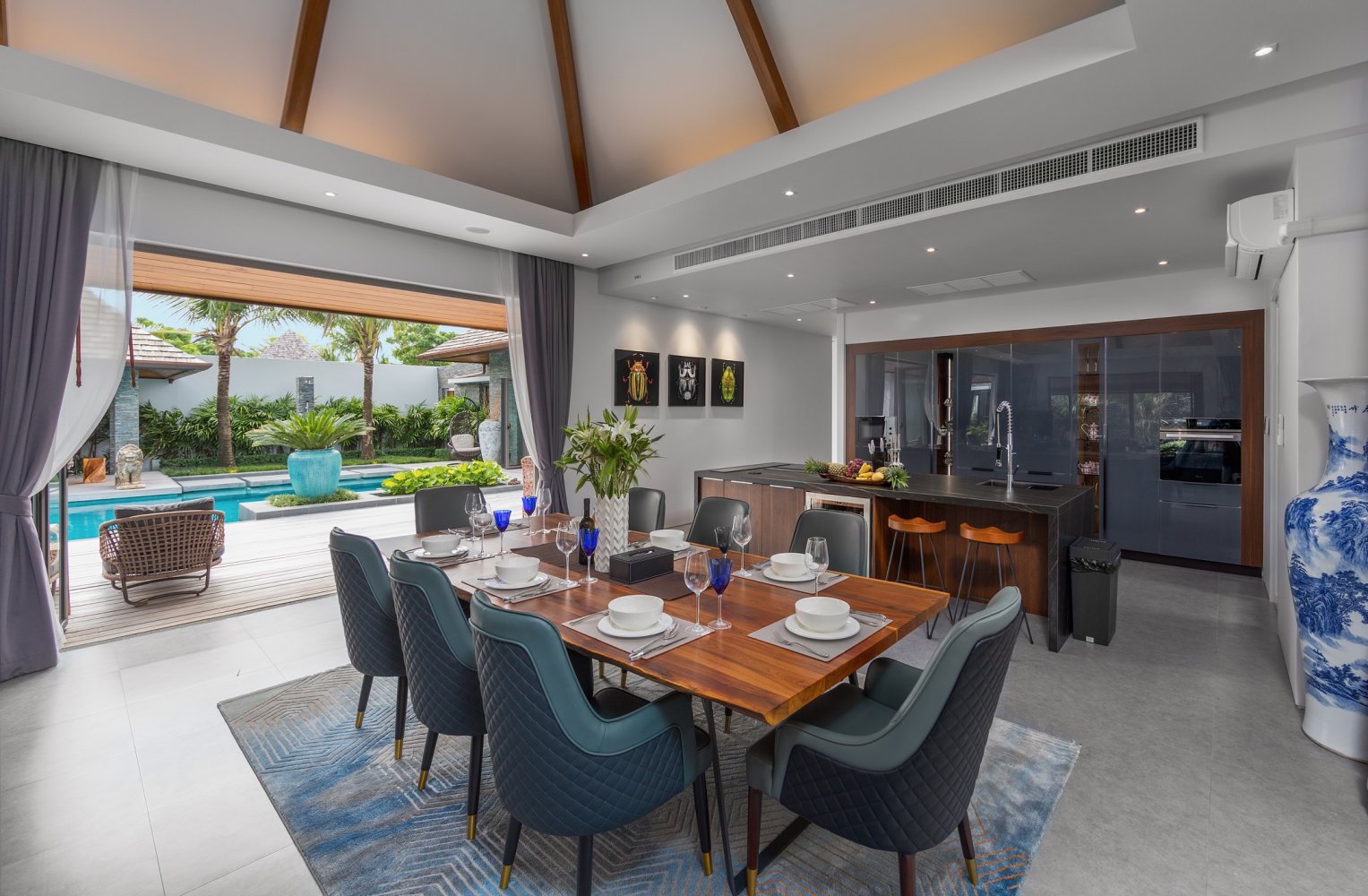Property image - full photo 11