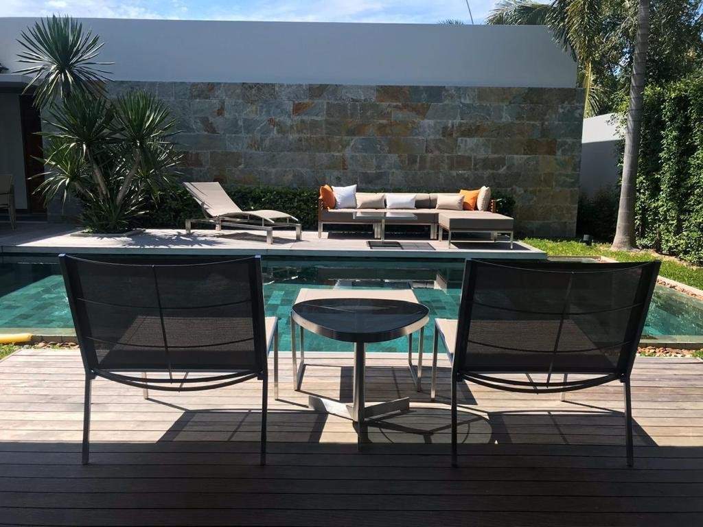 Property image - full photo 13