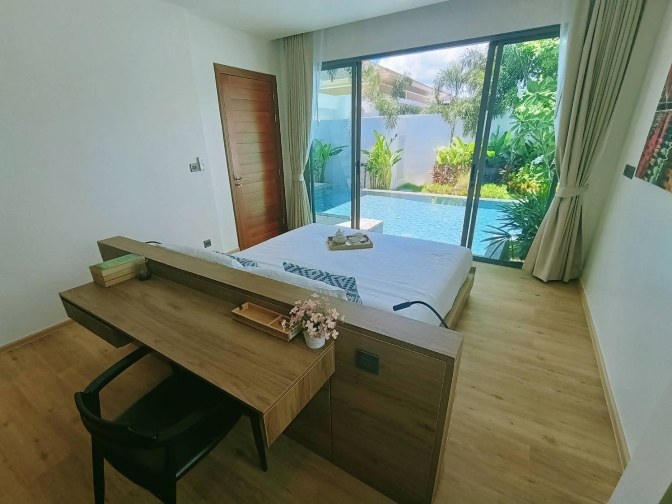 Property image - full photo 18