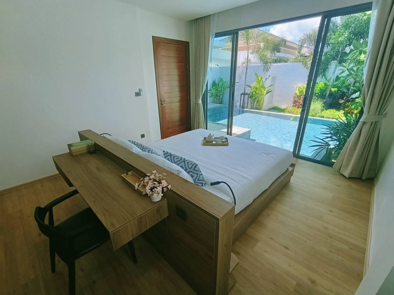 Property image - full photo 17