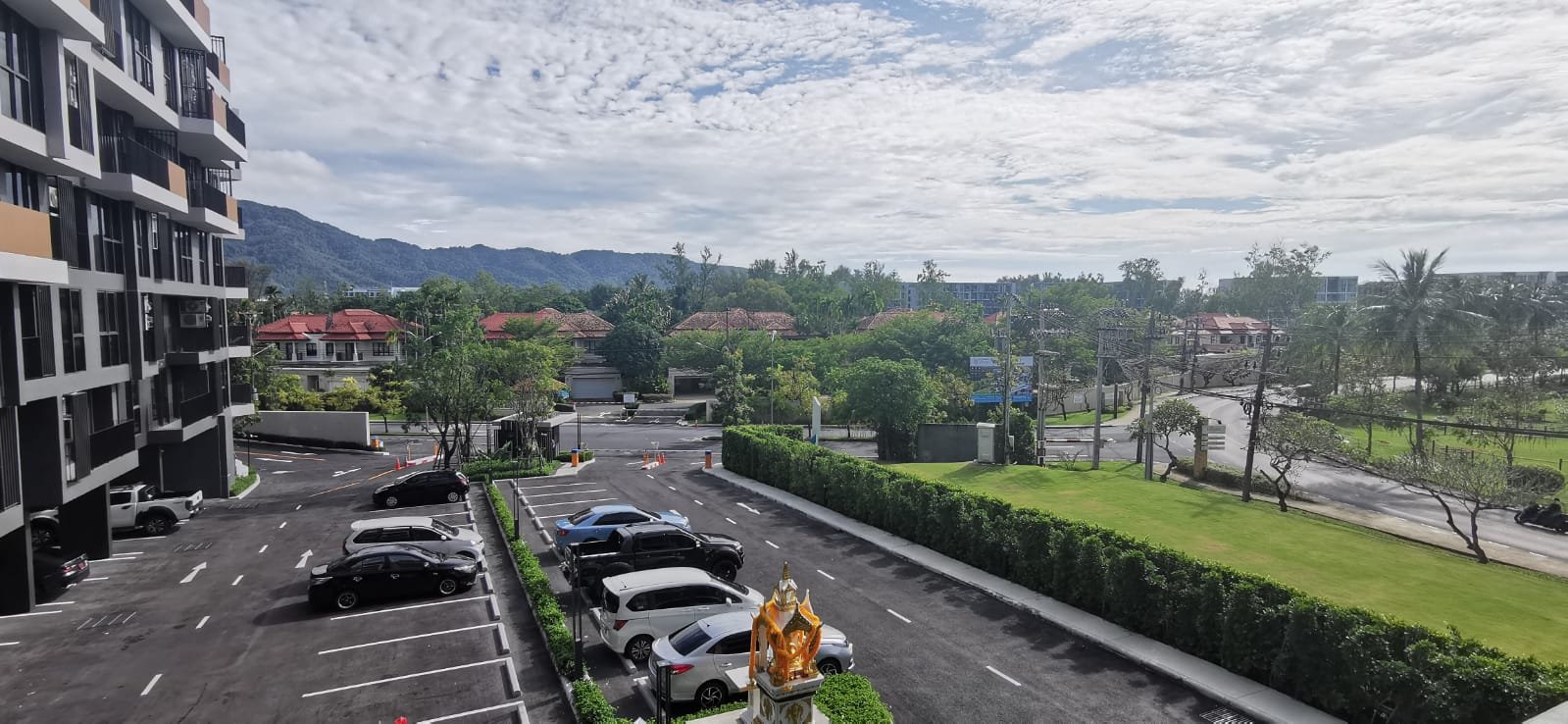 Property image - full photo 3