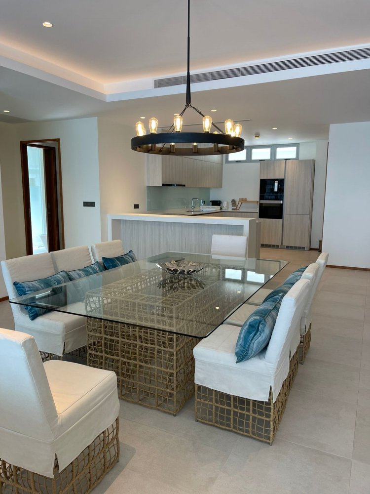 Property image - full photo 2