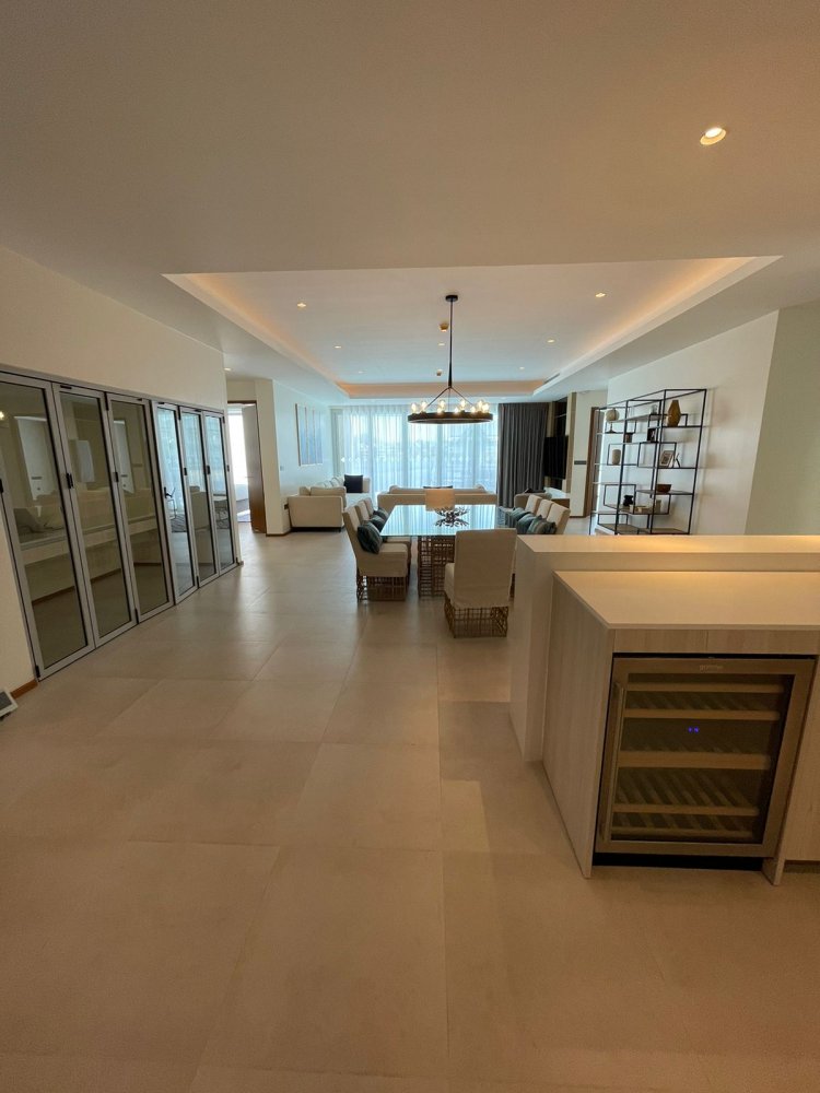Property image - full photo 6