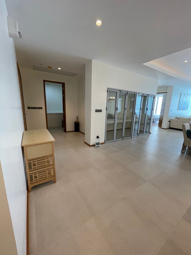 Property image - full photo 8