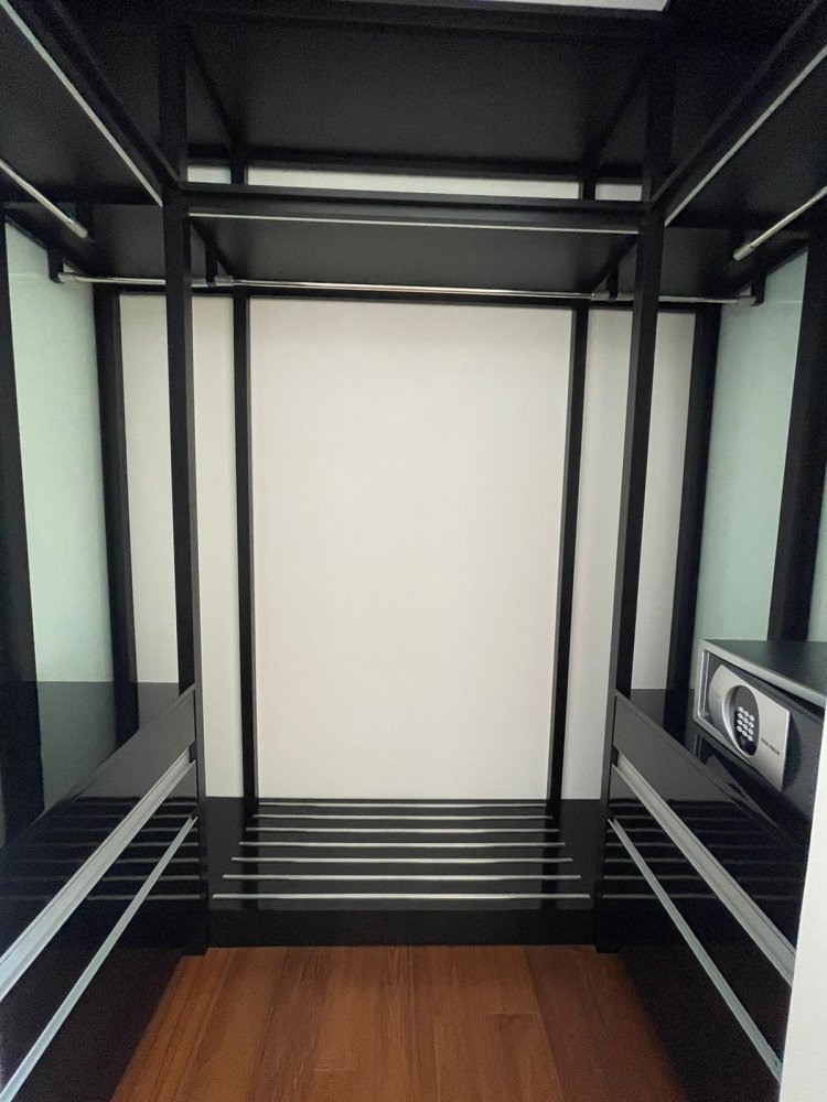 Property image - full photo 13