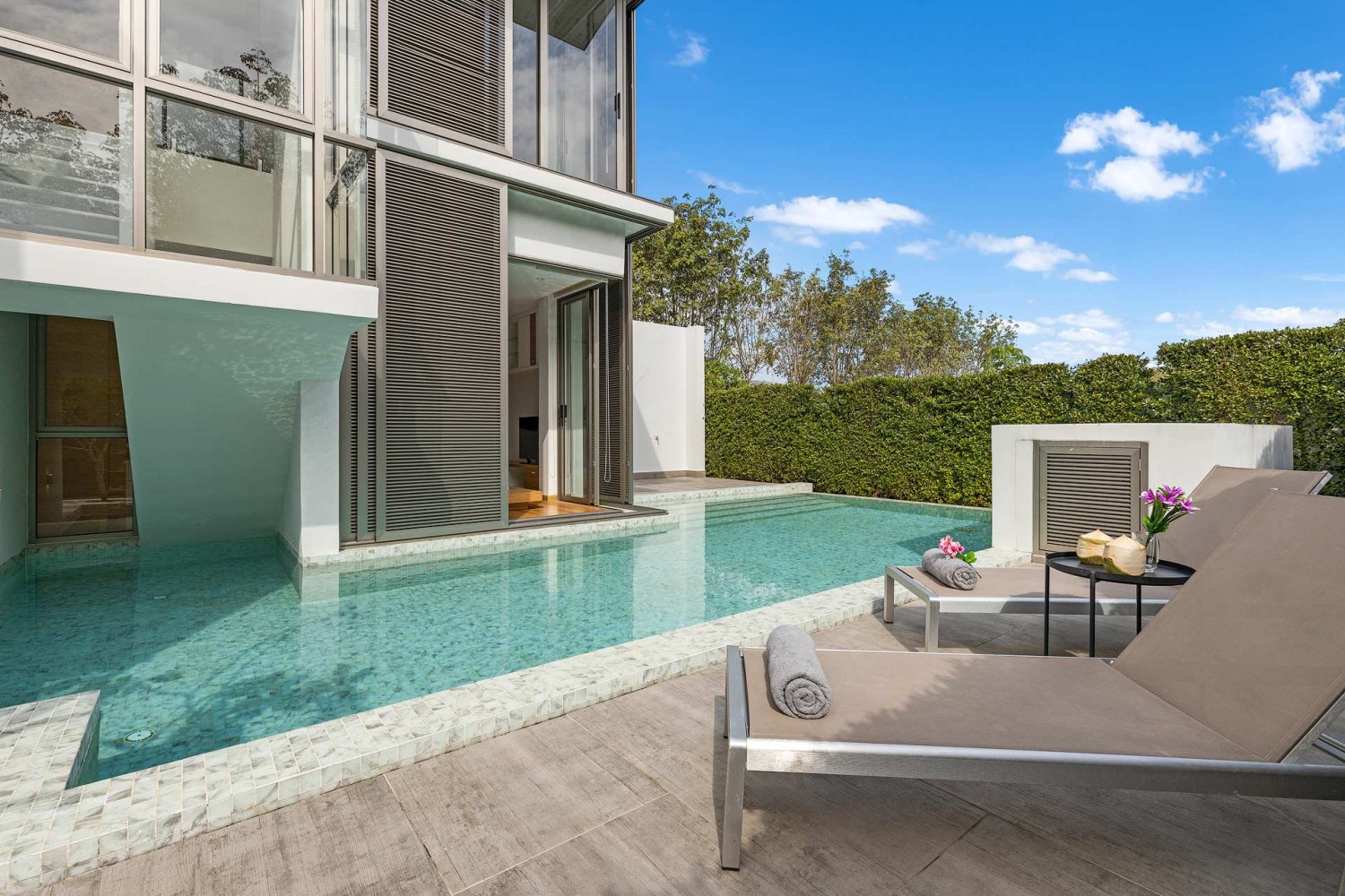 Property image - full photo 34