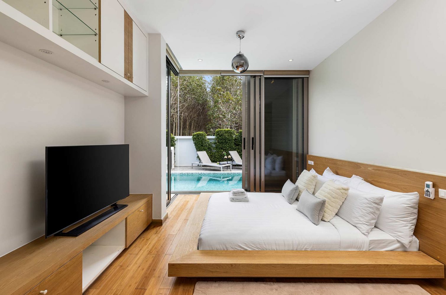 Property image - full photo 25