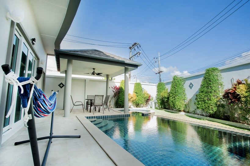 Property image - full photo 15