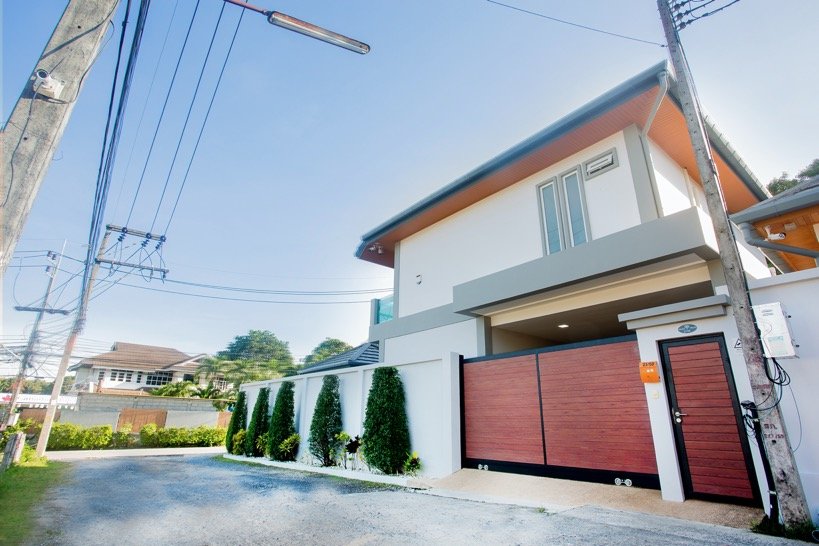 Property image - full photo 1